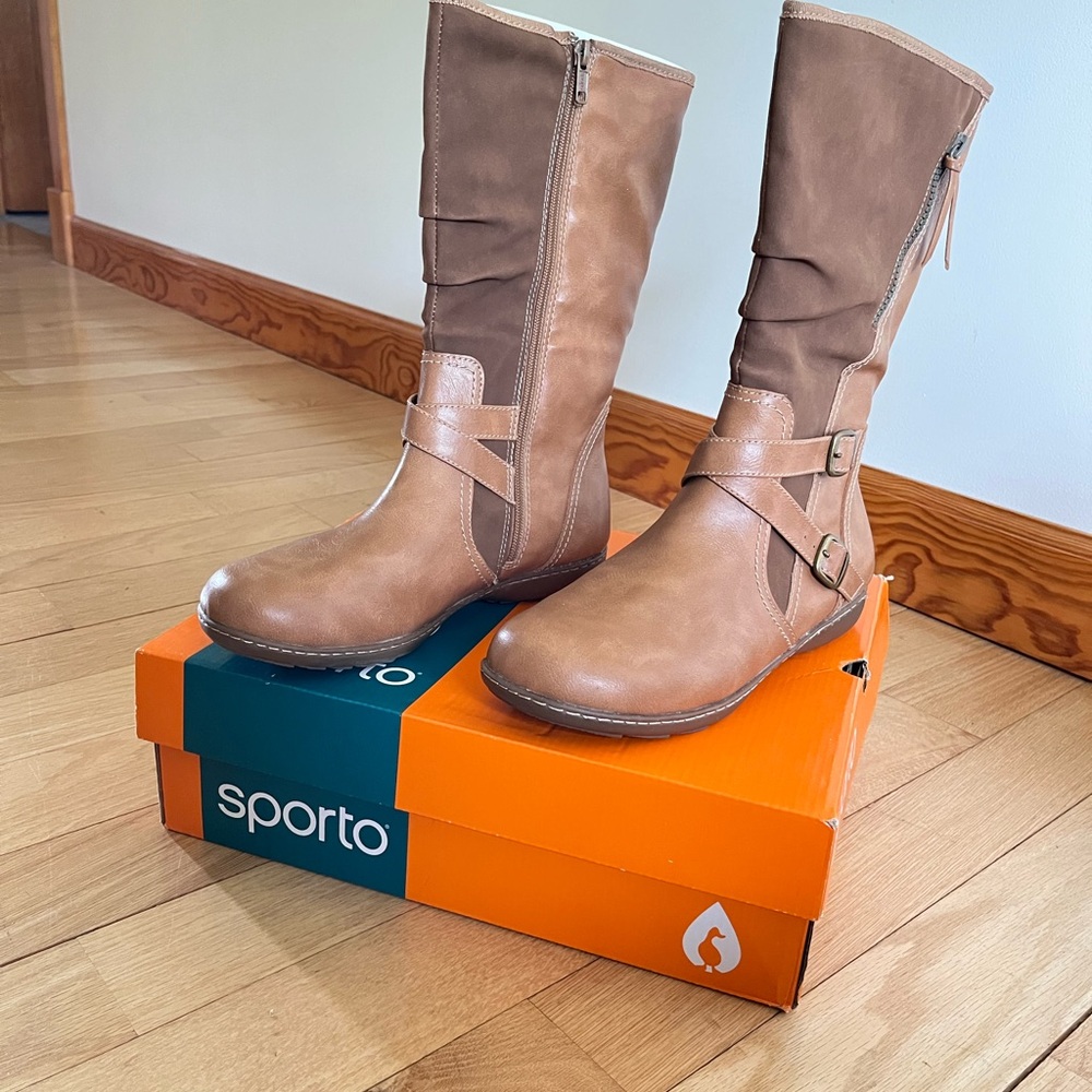 NWT Sporto Marcy Tan Winter Boots with Side Zipper